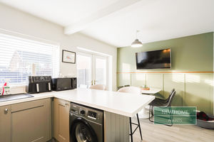 Photo 22- click for photo gallery